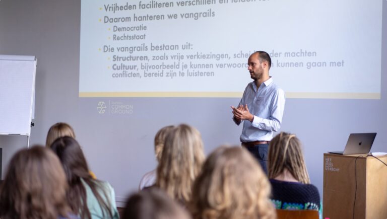 bureau common ground, burgerschapsonderwijs