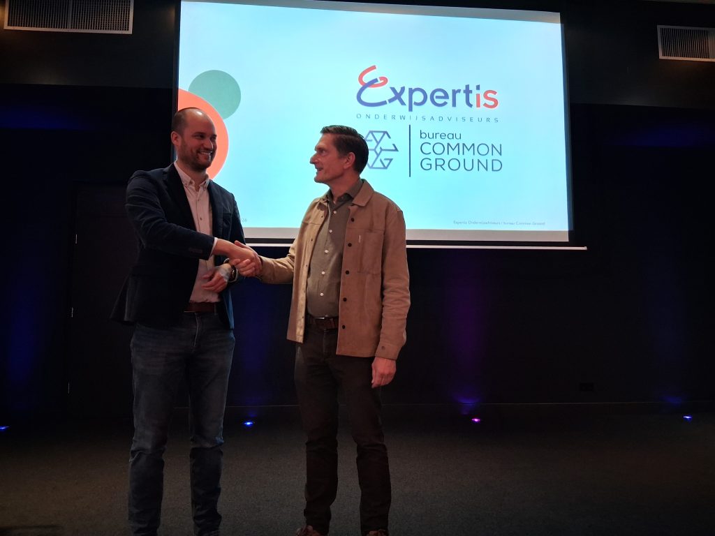 Gert Gelderblom van Expertis en Bram Eidhof van bureau Common Ground na de samenvoeging van beide organisaties