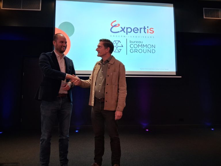 Gert Gelderblom van Expertis en Bram Eidhof van bureau Common Ground na de samenvoeging van beide organisaties